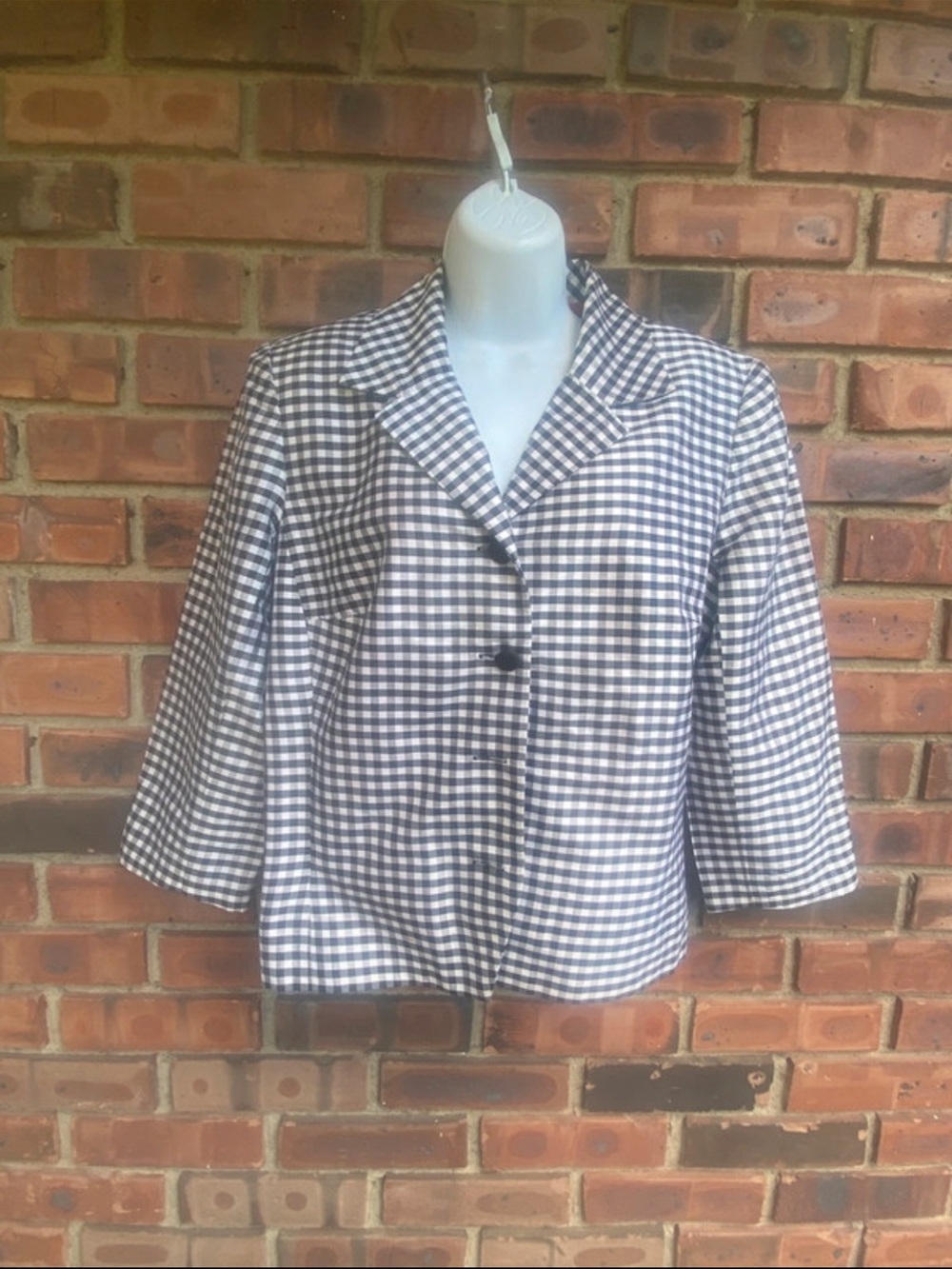 Donna Morgan 100% Silk Blazer